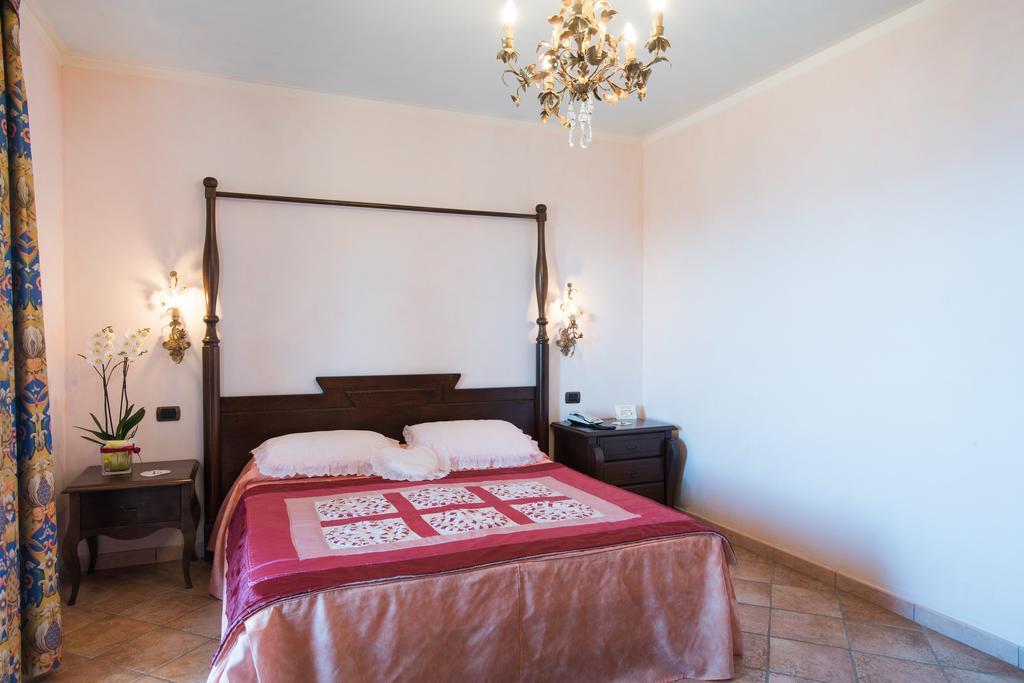 Hotel Lido Degli Spagnoli Wellness & Spa Портоскузо Екстериор снимка