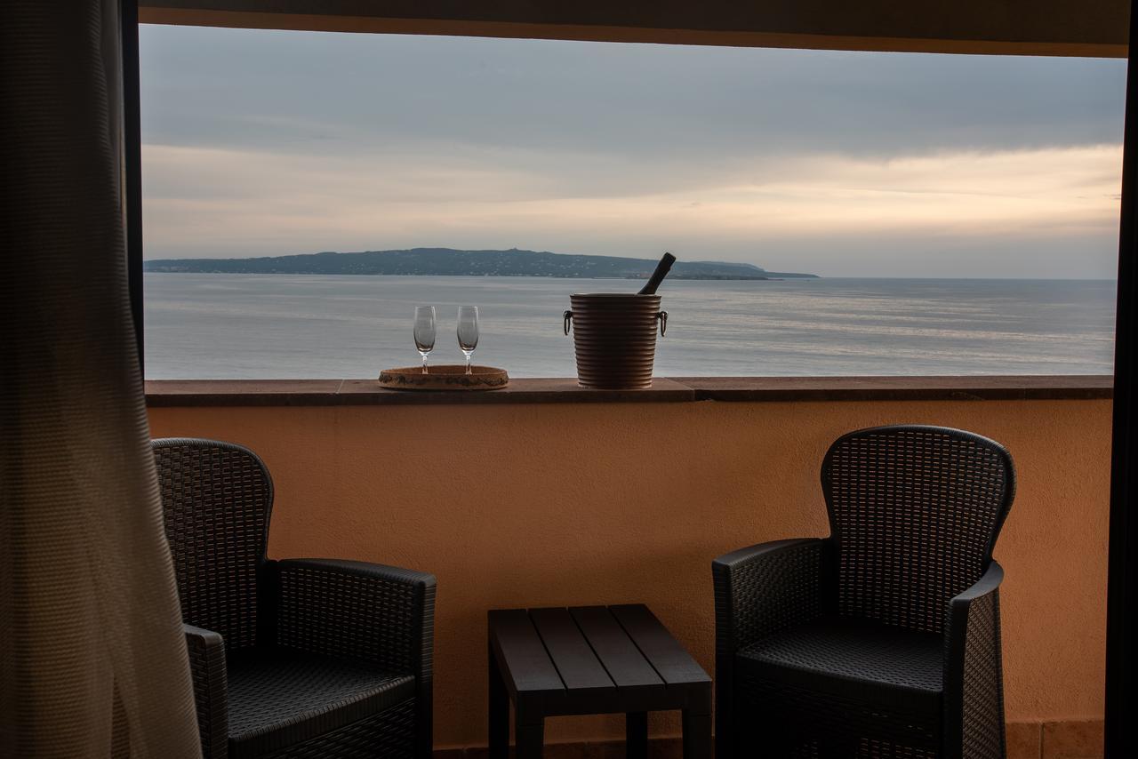 Hotel Lido Degli Spagnoli Wellness & Spa Портоскузо Екстериор снимка