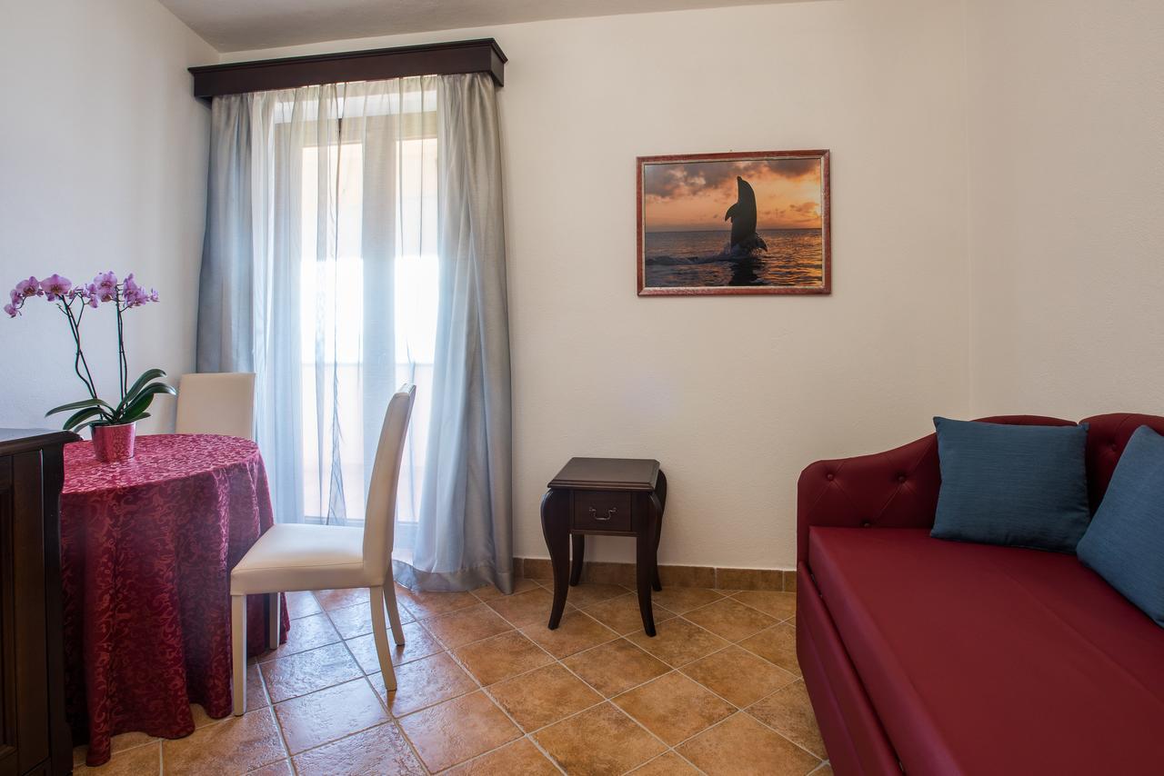 Hotel Lido Degli Spagnoli Wellness & Spa Портоскузо Екстериор снимка
