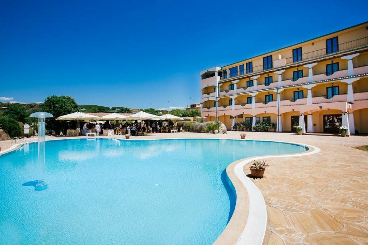 Hotel Lido Degli Spagnoli Wellness & Spa Портоскузо Екстериор снимка